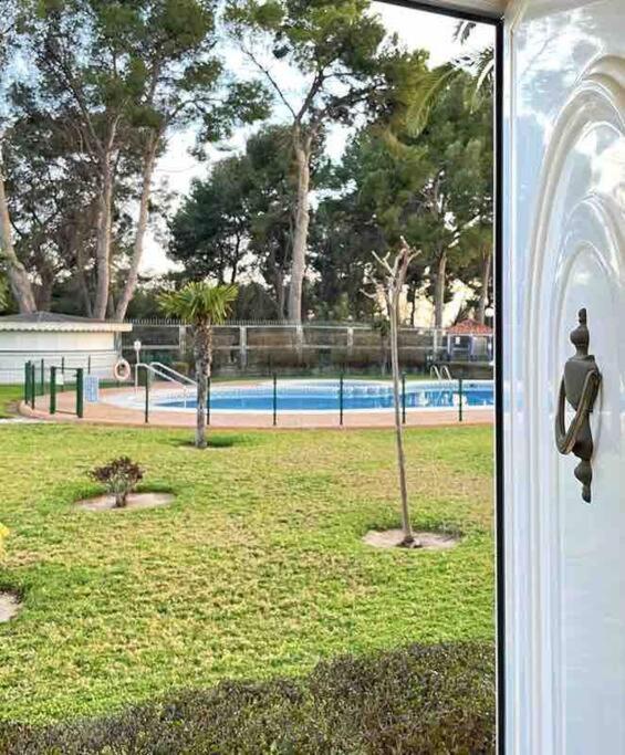 Bungalow Para 6 Pax A 7 Minutos De Playa Albir L'Alfas del Pi Eksteriør bilde