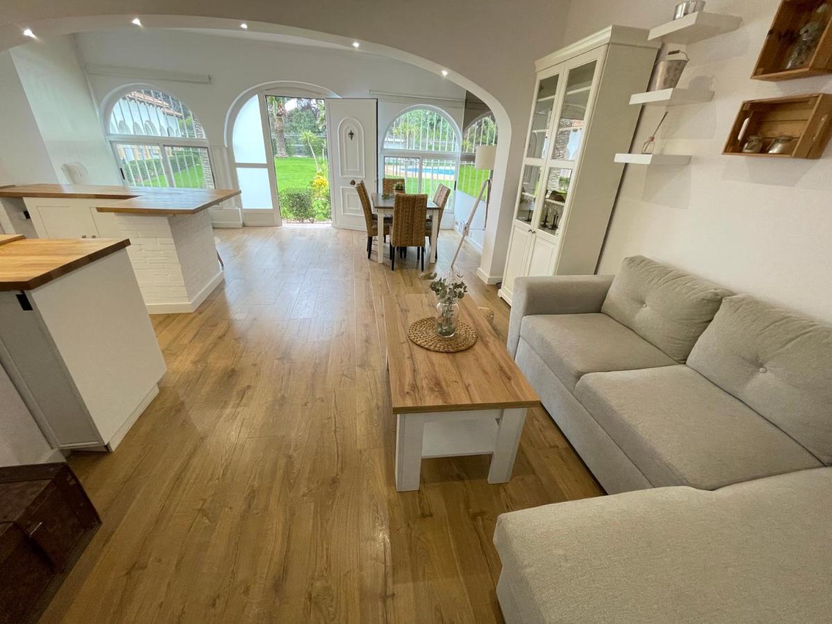 Bungalow Para 6 Pax A 7 Minutos De Playa Albir L'Alfas del Pi Eksteriør bilde
